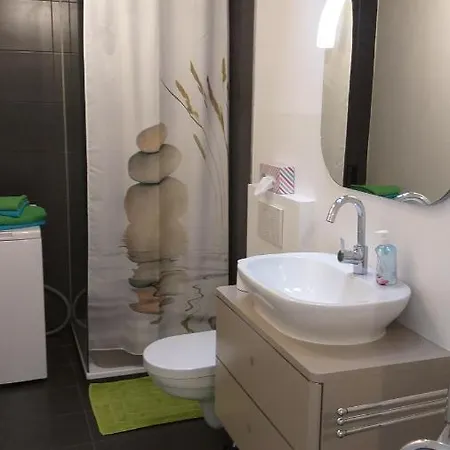 Moderne Nahe Frankfurt Am Main *